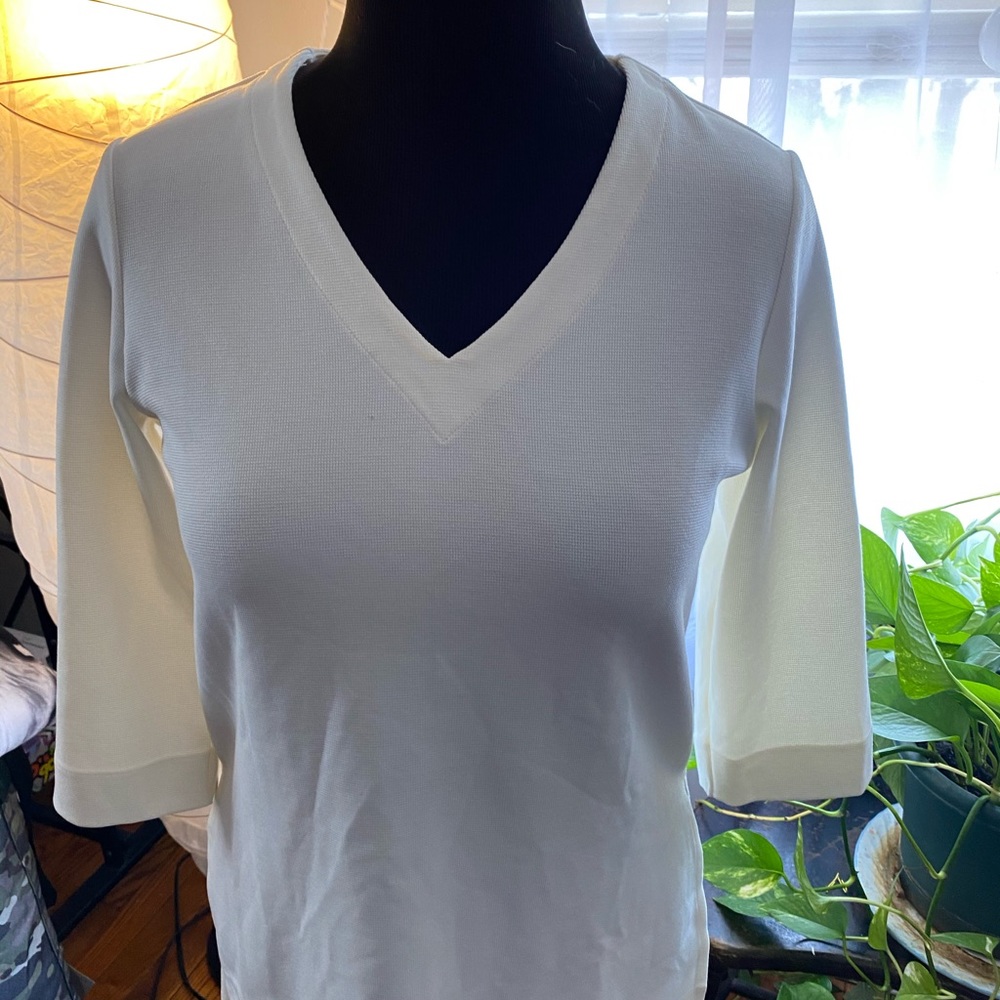 Uniqlo pullover top